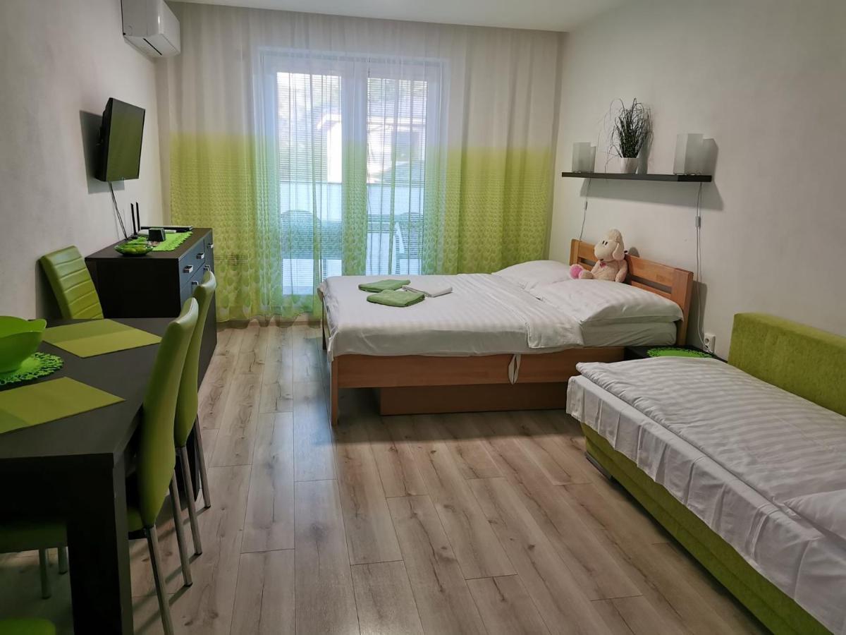 Apartman Diamond Podhájska Exteriör bild